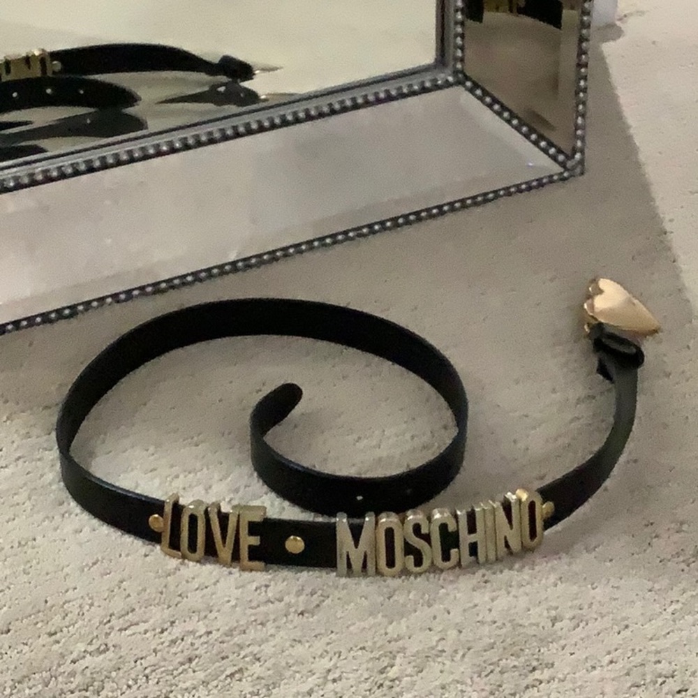 Love Moschino Gold Heart Belt